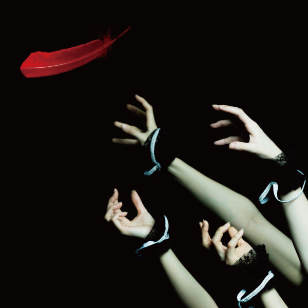 February 13 2018, Jyujyu released their first mini-album "Jyujyu", featuring the song "Kumo no Ito".
#じゅじゅ
#IDOL
#スターライトアーカイブ