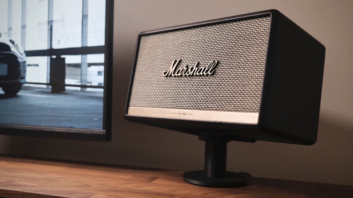 nczat's tweet image. ゴニオ式チルト機能付きMarshallスタンド
DASHBOARDに載せたら高すぎたので
下げました

フットプリント最少でコンパクト
配線も隠せる名脇役です

#desksetup #3dprint
