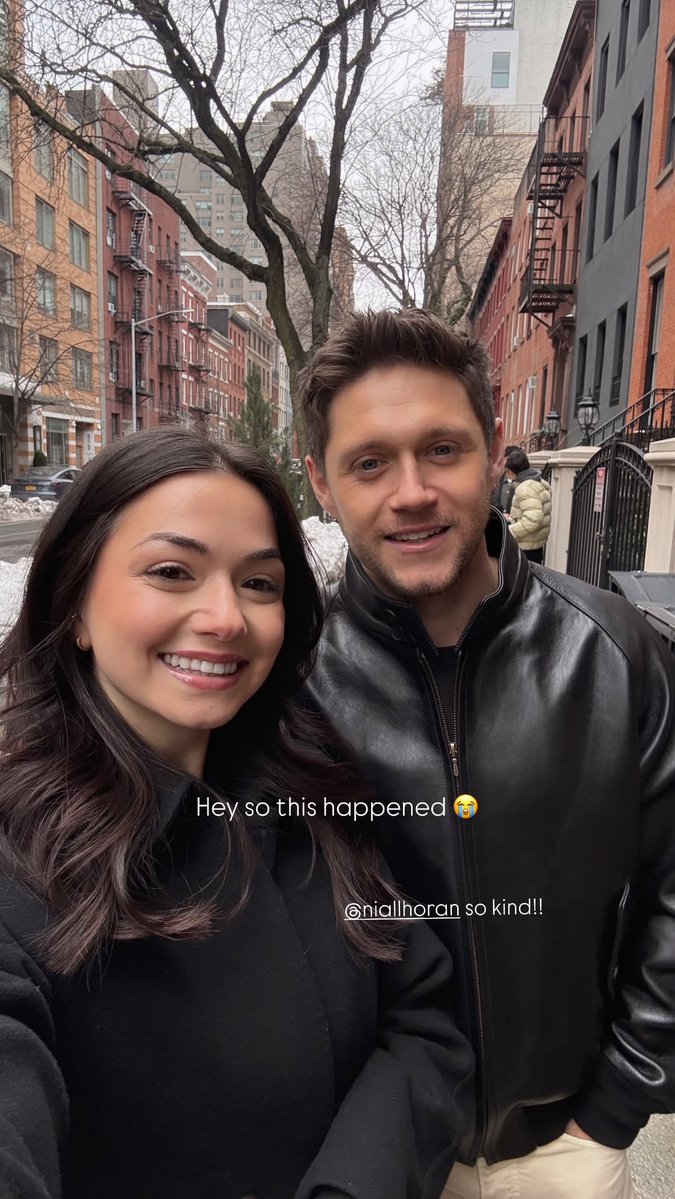OT5Dailys's tweet image. Niall Horan with a fan recently in New York!

via angelacbeauty