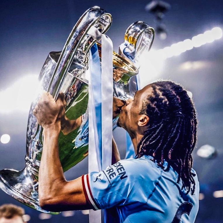 🏆 x4 Premier League
🏆 x2 League Cup
🏆 FA Cup
🏆 Community Shield
🏆 UEFA Champions League
🏆 UEFA Super Cup
🏆 FIFA Club World Cup
🏆 Europa League

Today, Nathan Aké turns 31. 🇳🇱✨