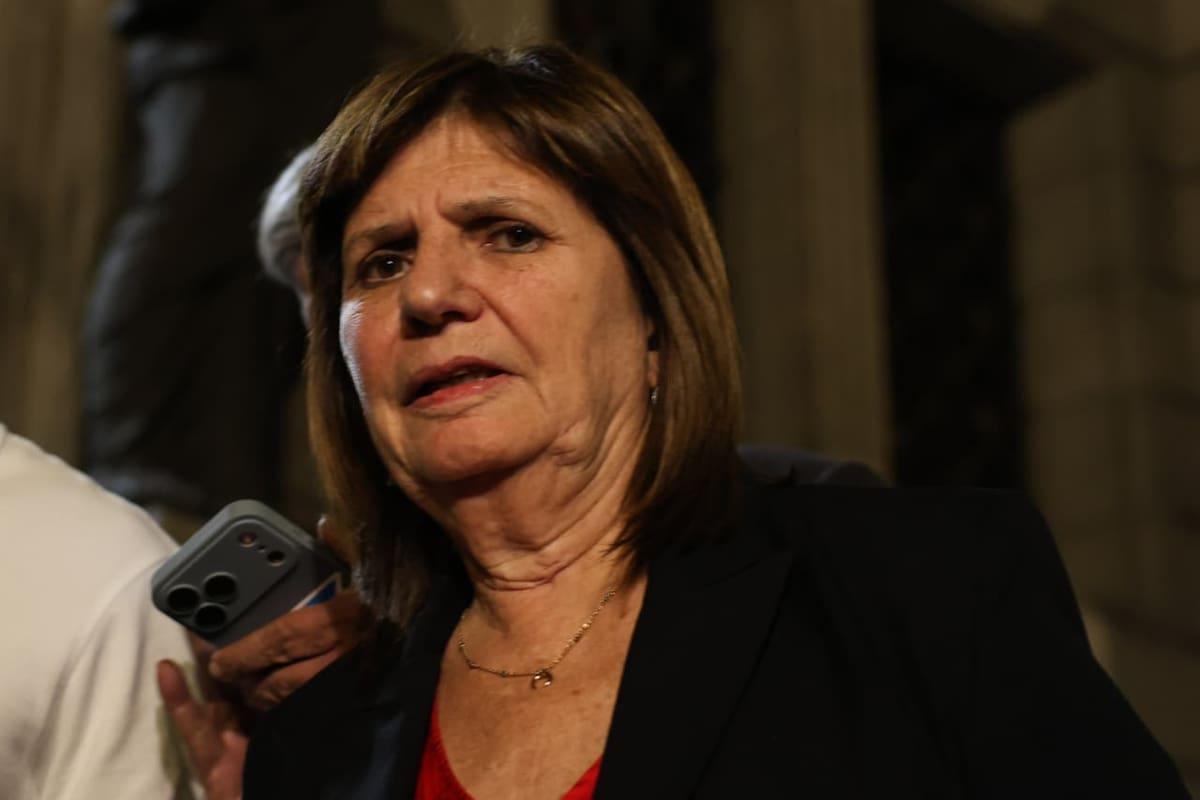 LANACION's tweet photo. Patricia Bullrich se refirió a las reuniones con la central obrera por la reforma laboral https://t.co/1L5nLmcVLc https://t.co/3GF85uE1HP