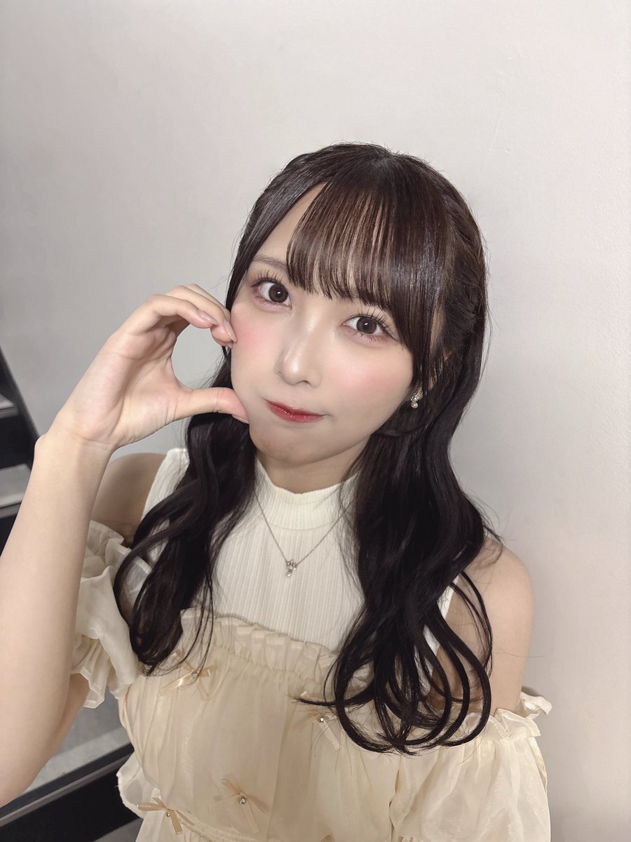 muuke0627's tweet photo. 初Tag🏷️
08/🚹/茨城
＝LOVE  佐々木舞香🤍瀧脇笙古💛
≠ME   菅波美玲🩵
≒JOY 逢田珠理依❤️💛大信田美月🤍🩵

レコ大からの新規🔰です！
多くのイコノイジョイファンの方と仲良くなりたいです！
よろしければ拡散よろしくお願いします🙇
#佐々木舞香　#瀧脇笙古　#菅波美玲
#逢田珠理依　#大信田美月 https://t.co/JKVMAOqNh8