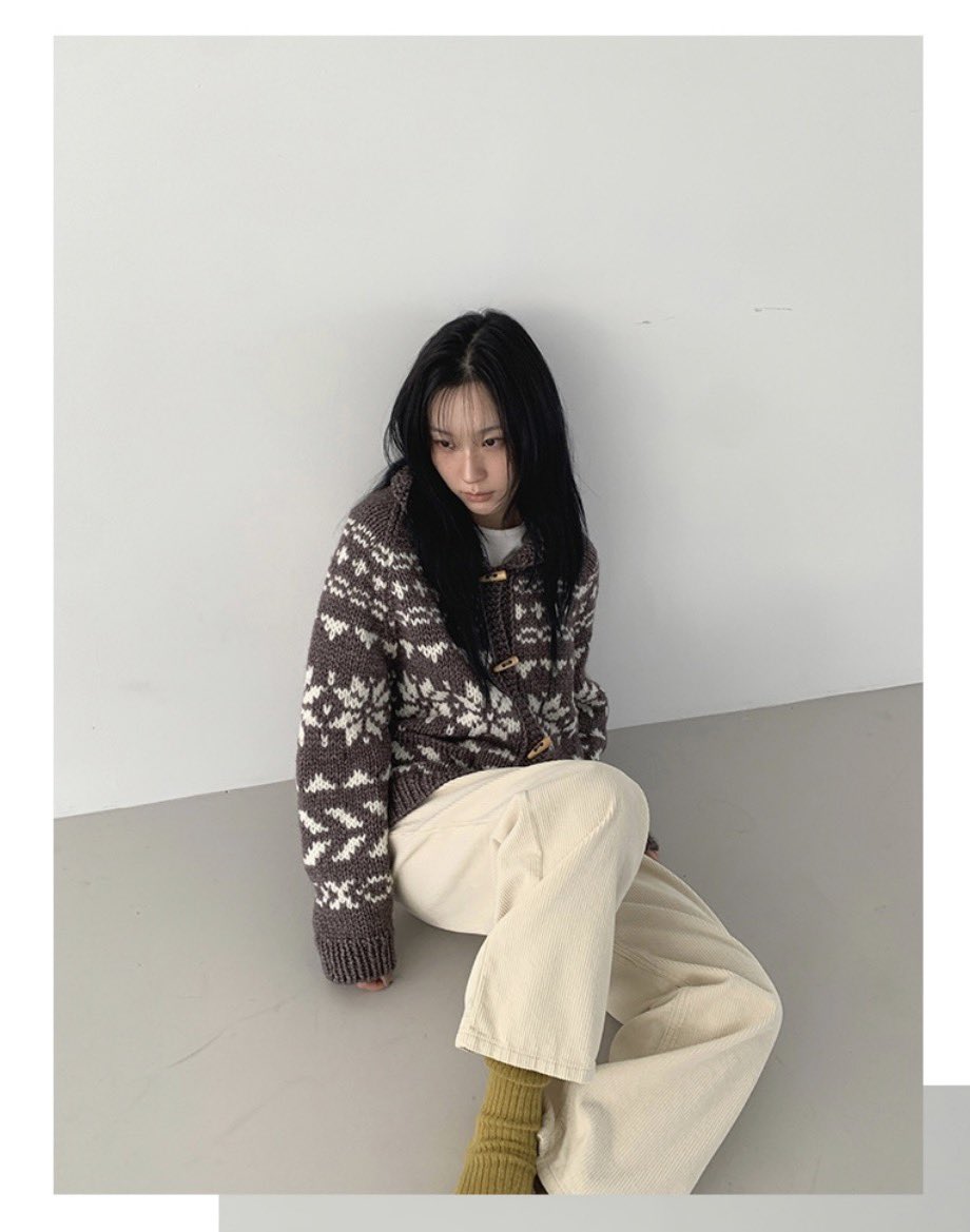 토리 tweet media