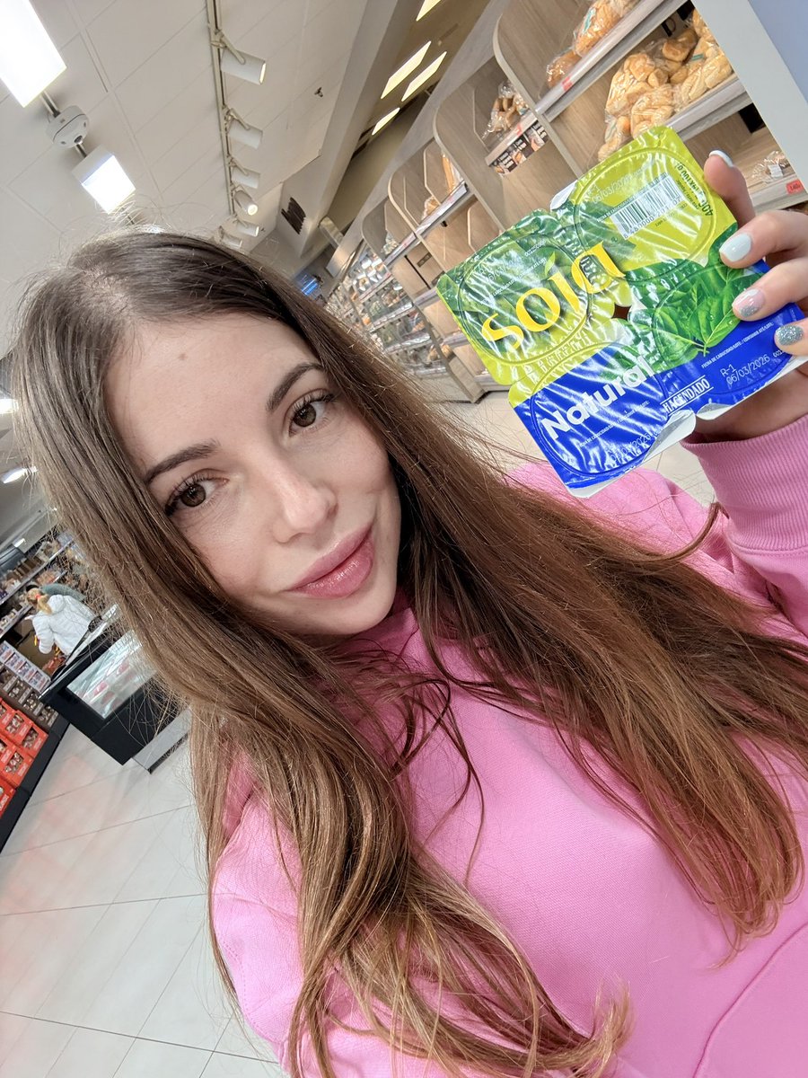 visnetaa's tweet image. Los mejores yogures del mercadona.

Pocas calorías, apenas grasas saturadas, nada de azucares y alto contenido en proteina