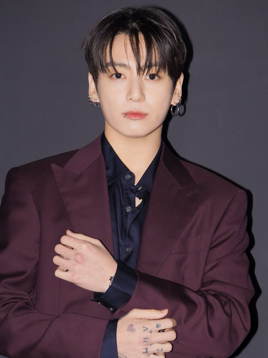 yrstrulytkk's tweet photo. this taehyung this jungkook https://t.co/ZT0oWo1VbC