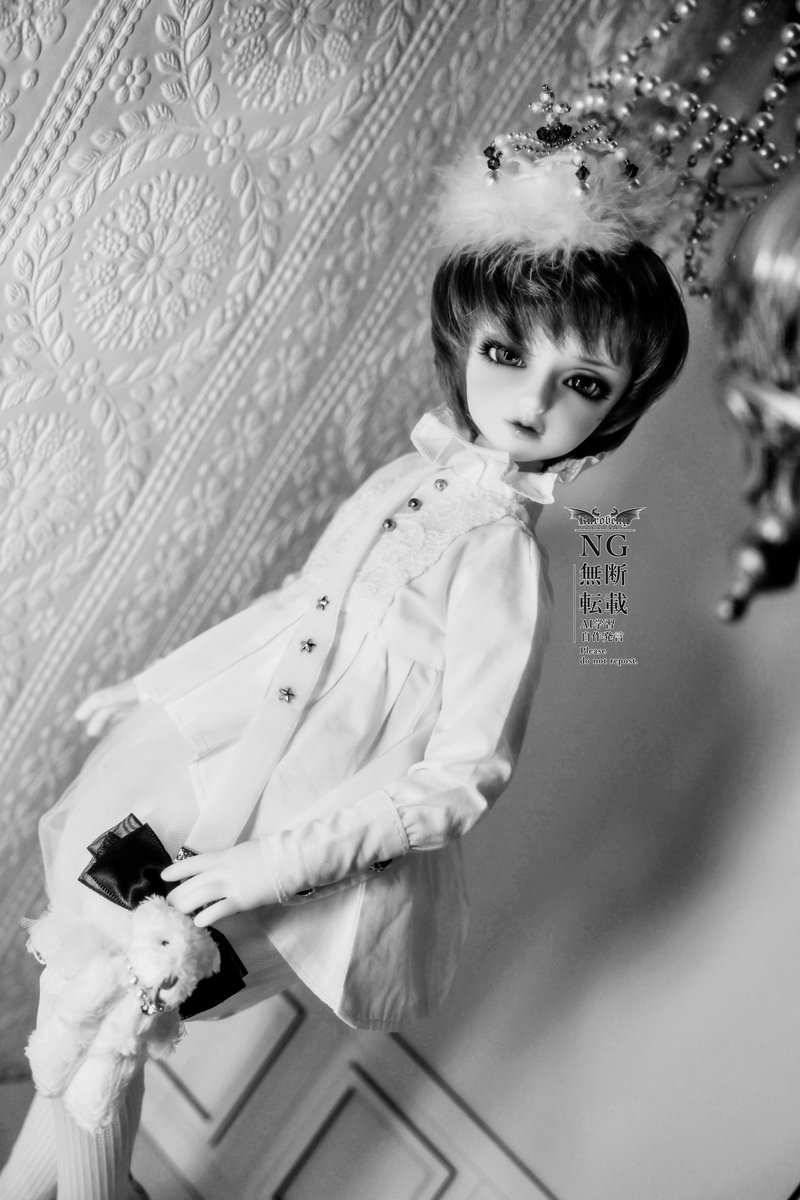 明日早いので寝ます(´-ω-`)
#おやドル 
#dollでモノクロにするとかっこいい選手権