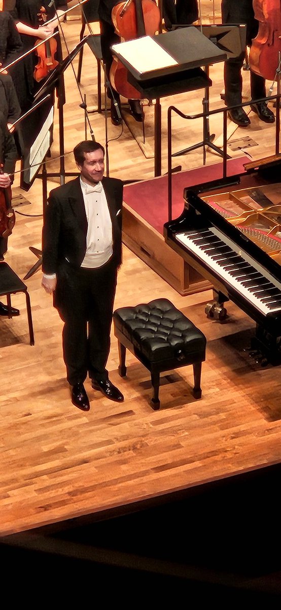 아르히브 tweet media