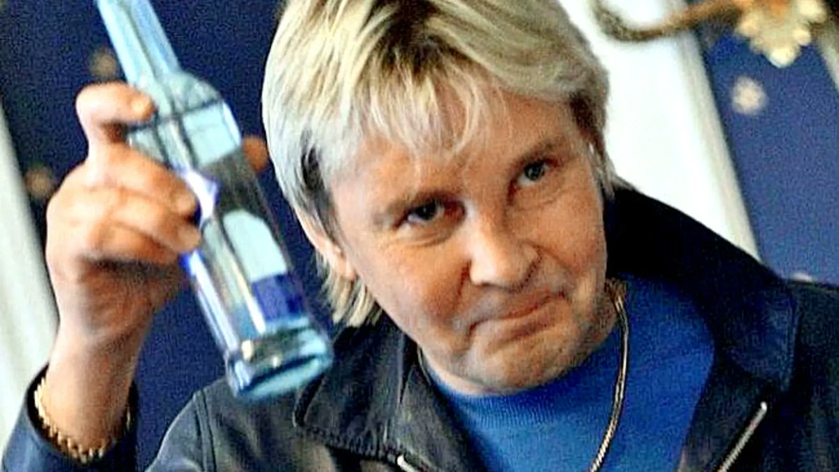 Uroš Esih tweet media