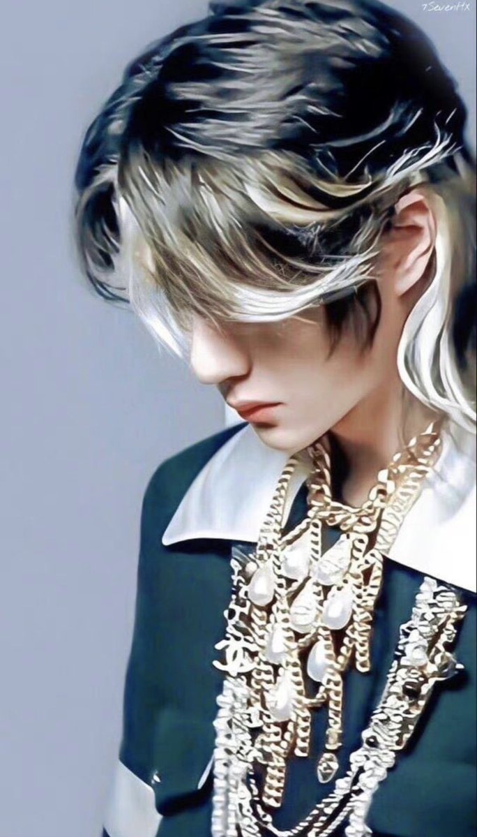 前髪でお顔が隠れても
美しさは隠せない❤️‍🔥❤️‍🔥❤️‍🔥

#WangYibo
#王一博