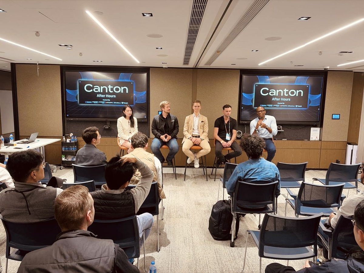 Full house at Canton After Hours at <a href="/consensus_hk/">Consensus Hong Kong</a> tonight.✨🍹

A lot of the conversations around how institutional trading works, privacy preserving settlement, and production-grade infrastructure, without giving up composability! 

Big thanks to our hosts &amp; collaborators for
