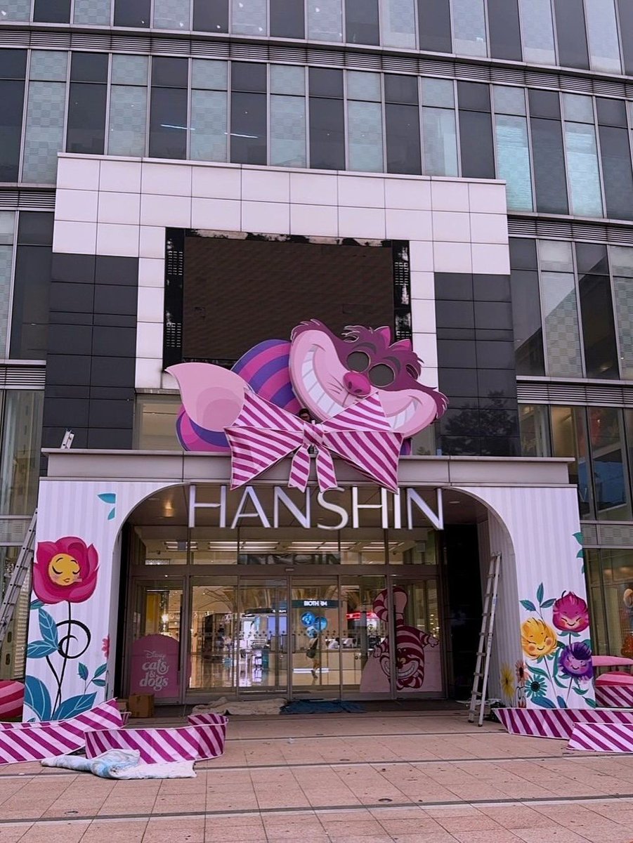 Want to treat yourself? Then ice creamis definitely the best choice，melt-in-your-mouth得刚刚好。