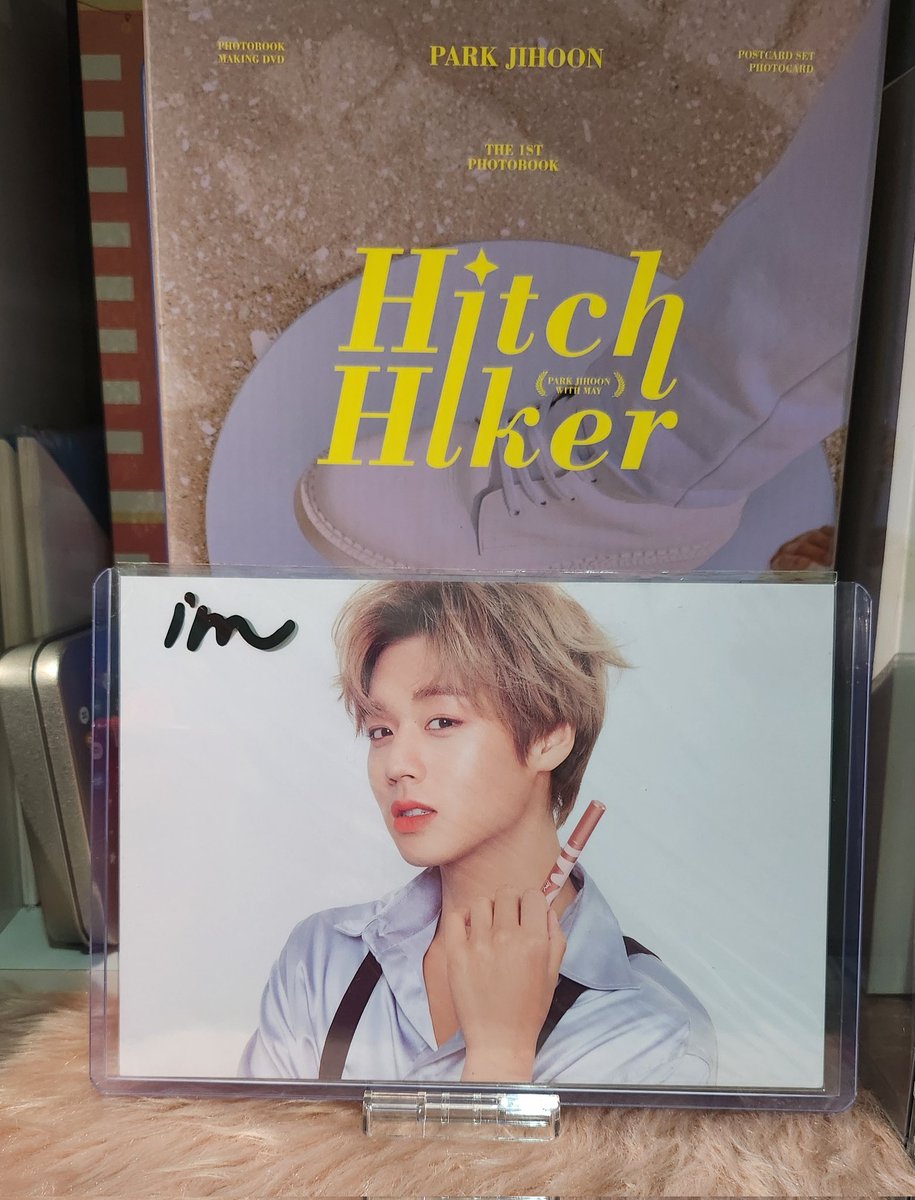 bnnyhnny29's tweet photo. what a rare gem ✨️ ty for the many freebies and for this postcard! 💖 @kuromingi https://t.co/gDjattq74g