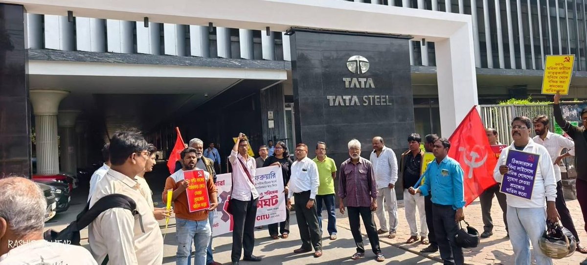 cpimspeak's tweet image. The #12FebGeneralStrike was observed across West Bengal with marches and rallies. #GeneralStrike