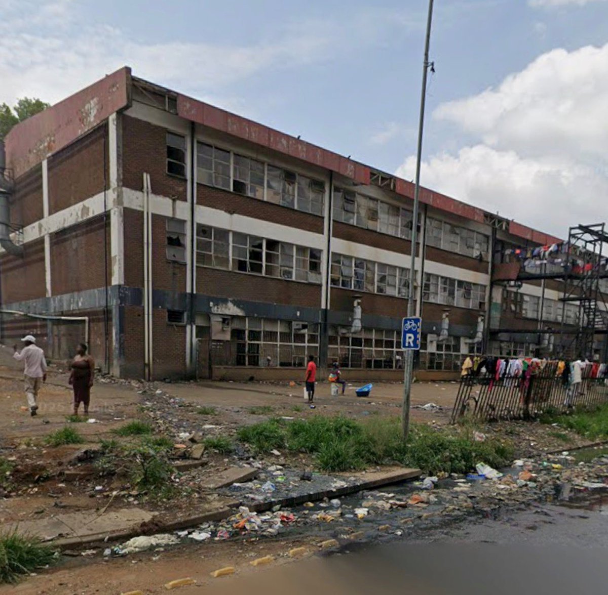 Jozi vs Jozi tweet media
