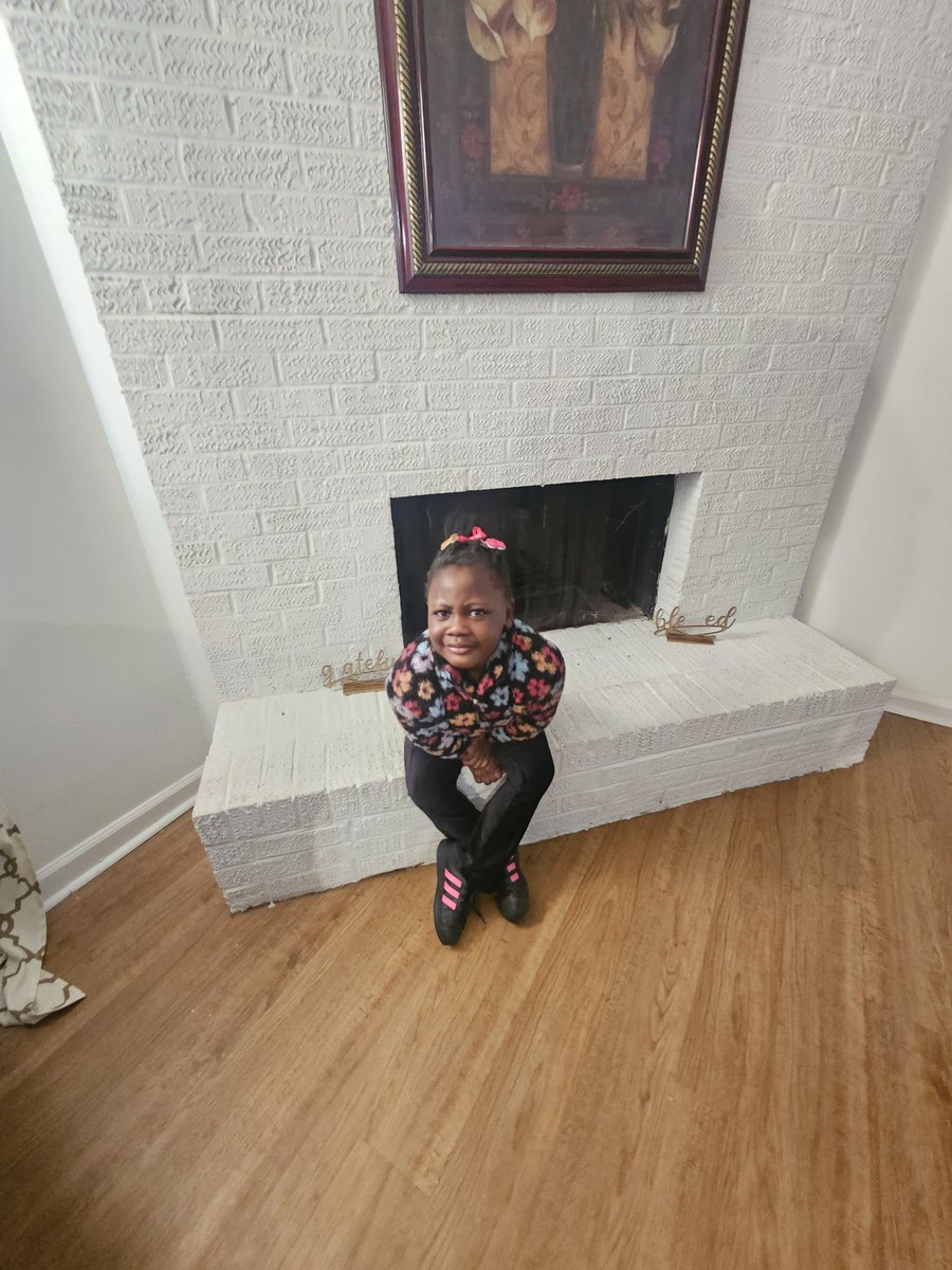 kamarrid's tweet photo. This young lady turns 5 years old today! Happy birthday, Kailani! Thanks for sitting still long enough to at least get these b-day shots. https://t.co/GOeBxfiM48