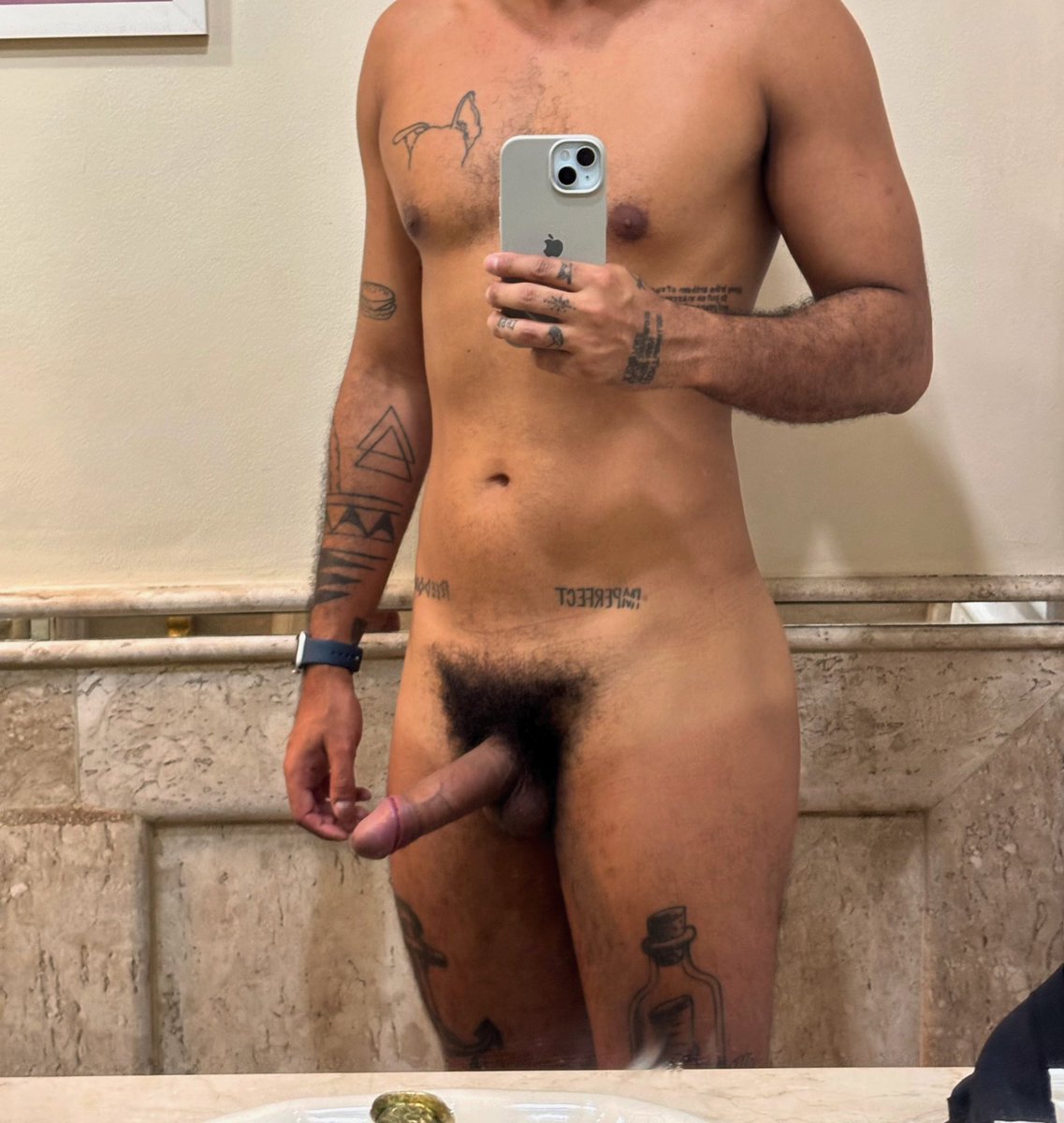 LEK DU RIO tweet media