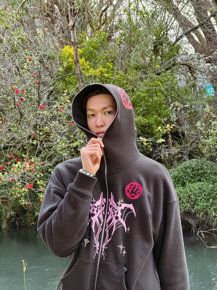 ryverrdaishes's tweet image. #marhoon few tweet au ; Day One Jadi Mahasiswa Baru, malah kena spill.