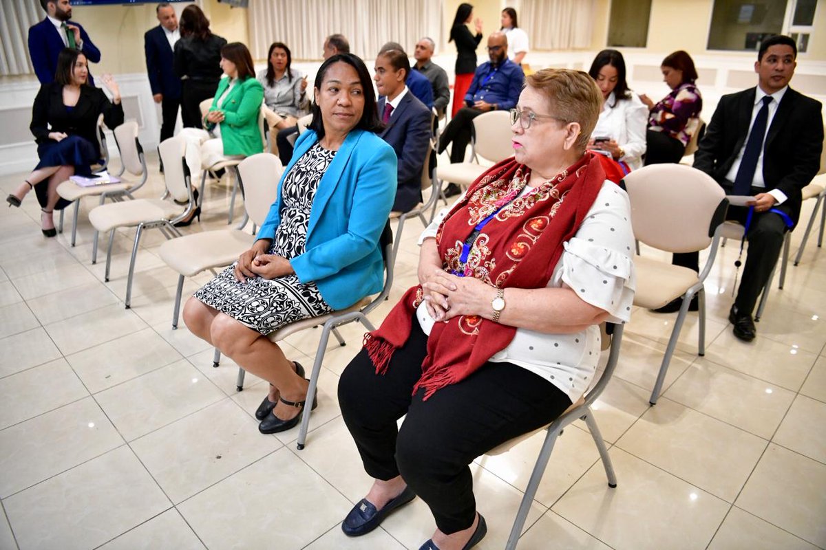 juntacentral's tweet photo. Este paso reafirma el compromiso institucional de seguir construyendo un sistema de identidad más seguro y confiable para toda la ciudadanía dominicana, avanzando con organización, precisión y visión de futuro. https://t.co/XMYX0MHjbj