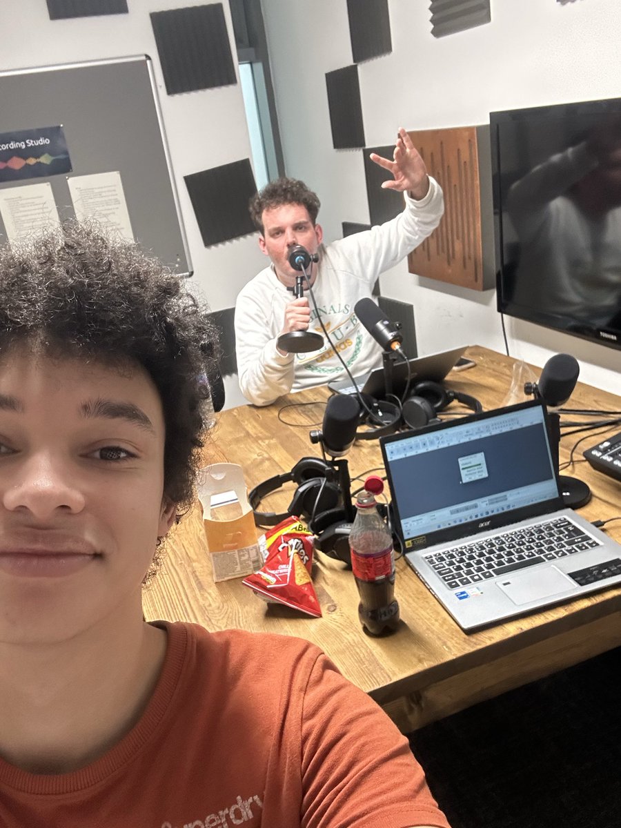 Staggies View tweet media