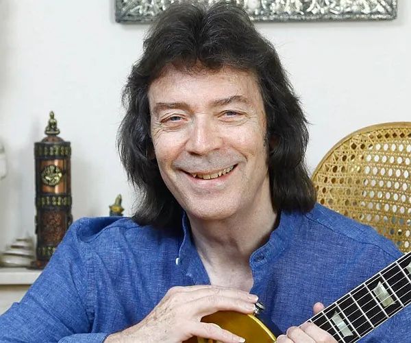 tompinks's tweet image. Today is the 76th birthday of acclaimed guitarist, songwriter and producer best known as a former member of GENESIS - musician STEVE HACKETT
instagram.com/p/DUqQMqFDYle

#SteveHackett #Music #Birthday #OnThisDay #BornOnThisDay #OTD #Today #HappyBirthday #Genesis #Rock #MusicHistory