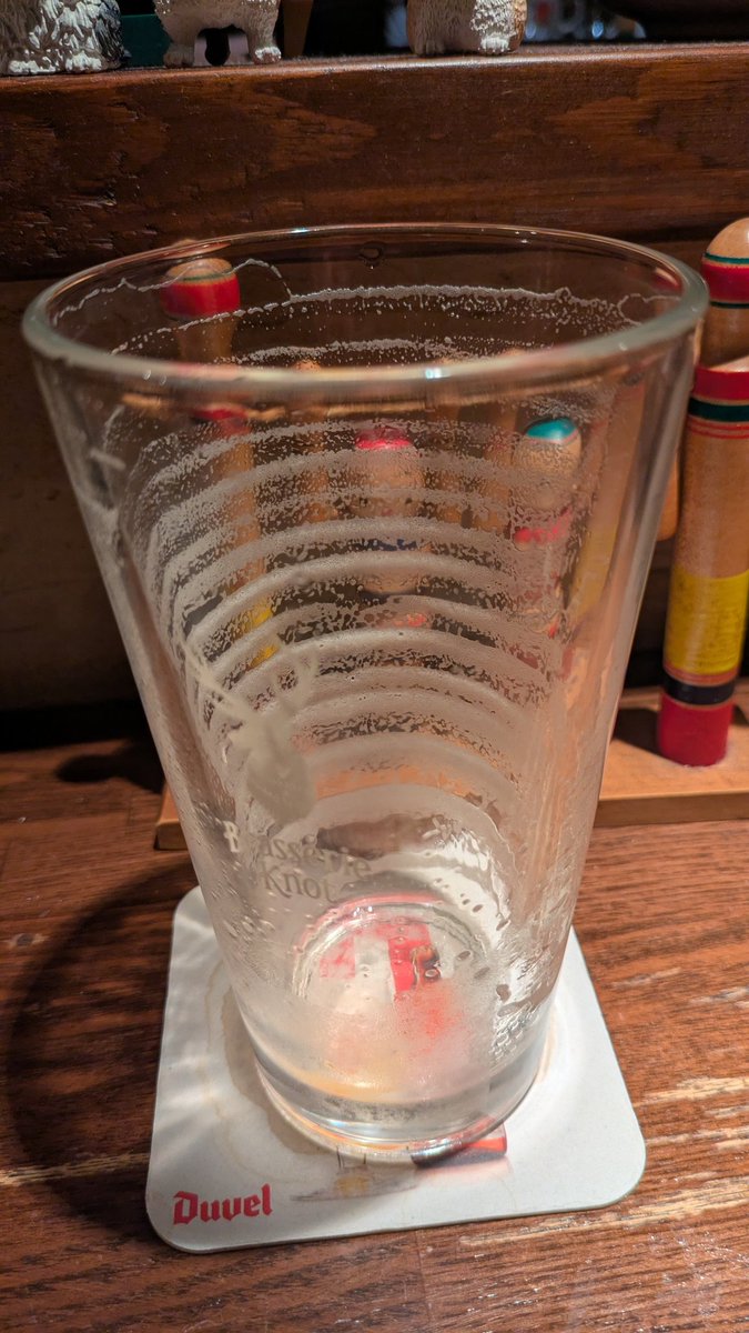 live4sb011's tweet photo. 忽布古丹醸造 / 煙歌貴族
SwanLake / SwanLake IPA
カラハナ
#ビール #beer #ビール部 #nobeernolife #gotobeer #ビールで明日を幸せに #SapporoBeerRally https://t.co/sbtxaqf2Jo