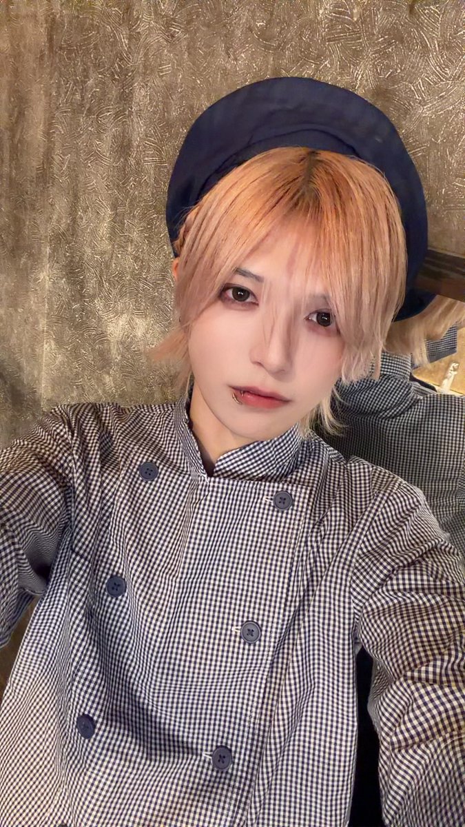 伊藤。 tweet media