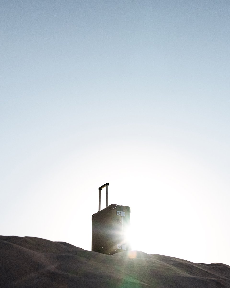 Across Doha’s sunlit dunes, Globe-Trotter blends precision, poise, and timeless craftsmanship in every journey.

#ThePoetryOfTravel
#GlobeTrotter1897