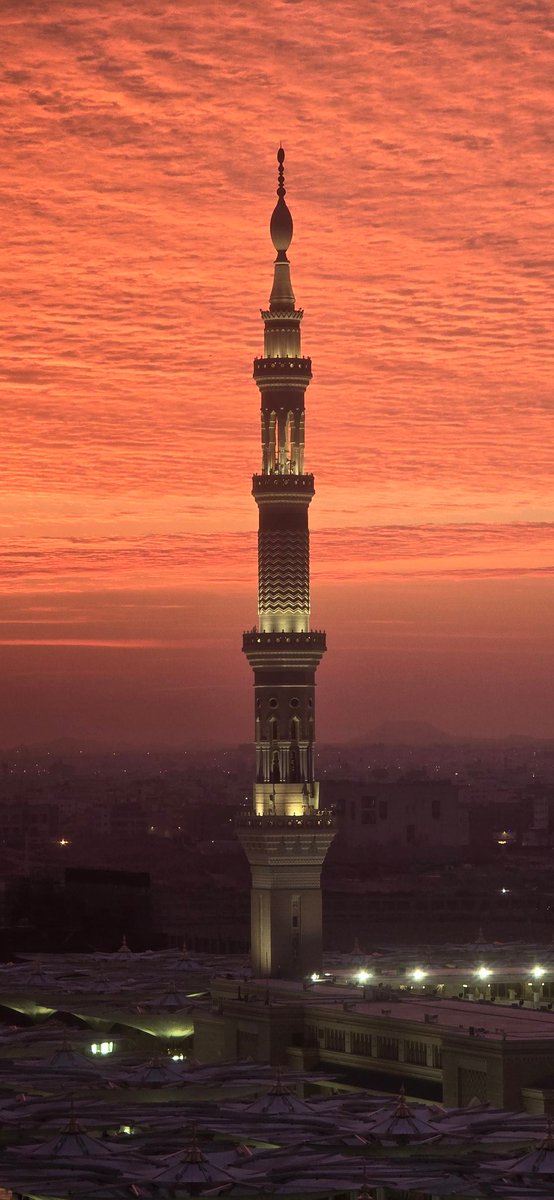 sukkaryeater's tweet photo. Wallpapers for you :)

Post fajr
#Madinah https://t.co/sk7qRZmKd6