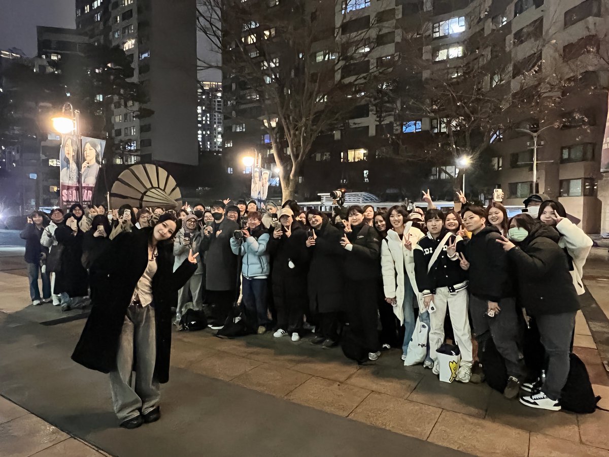 [#솔라]

날씨가 풀리면서 더 보기 좋은 솔슈가 ✨
얼마 남지 않은 공연이 벌써 아쉽지만,
앞으로의 공연도 잘 부탁드려요 🙌

#마마무 #Solar
#SUGAR #슈가