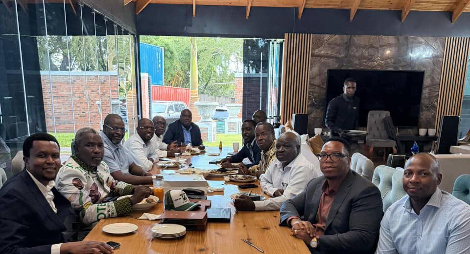 Fans of Dr Kuda Tagwirei tweet media