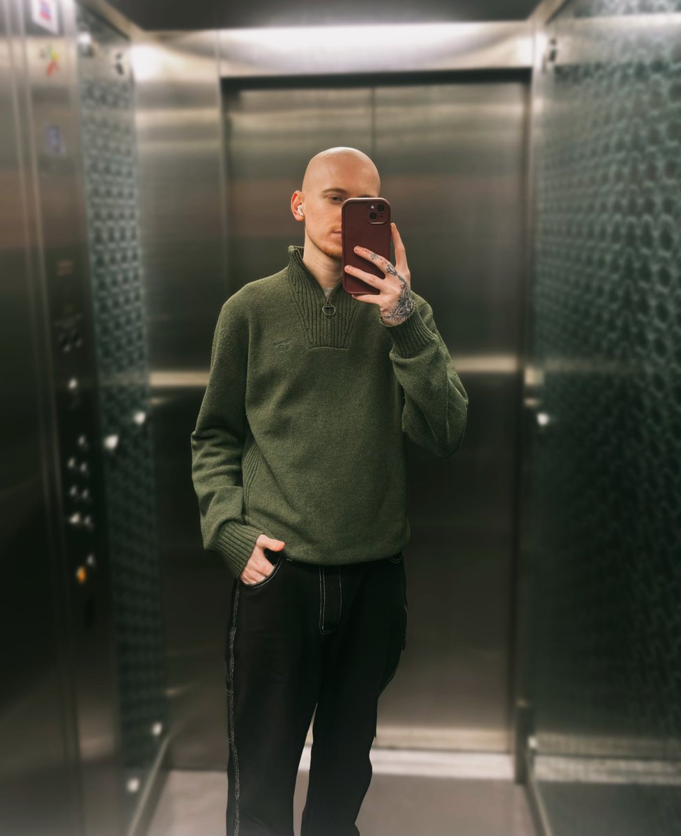 kianpace's tweet photo. morning matcha 🍵 https://t.co/usl5gfSuvB