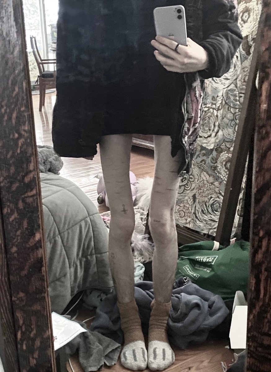 Getting weighed in a week, I hope I’ve lost more since I got to my lowest (bmi 13.6) I don’t know tho I’m nervous i don’t want to suffer for nothing