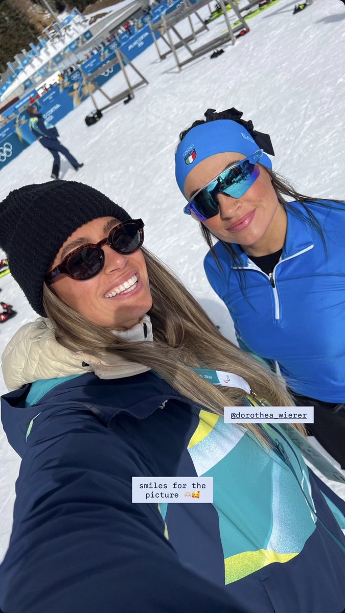 wonderDorofan's tweet image. Magdalena and Dorothea Wierer #sisters #antholz #biathlon #MilanoCortina2026