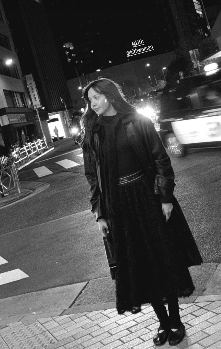 a (@lili_mwzn) / Posts / X