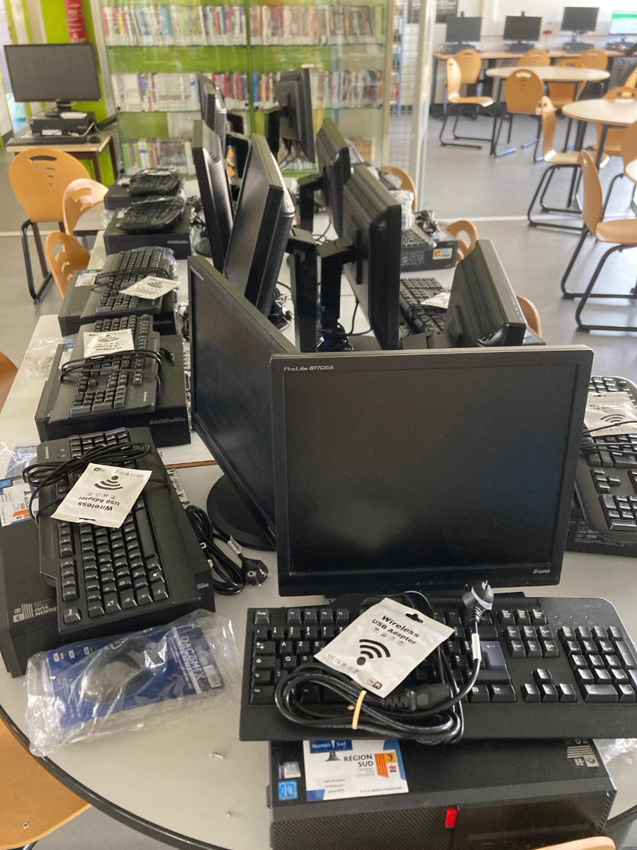 Lycée Régional Parc Saint Jean tweet media