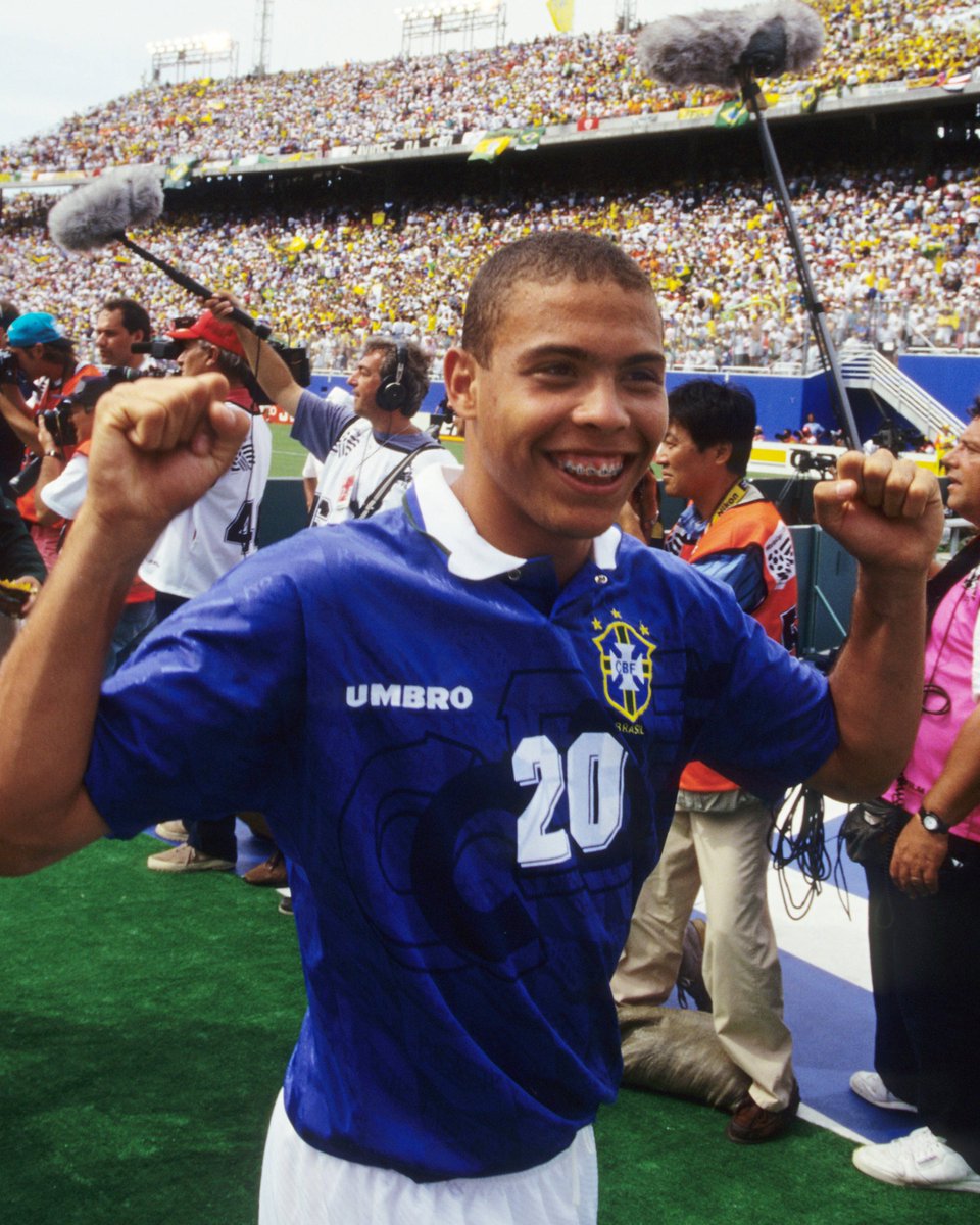 El niño Ronaldo. 🇧🇷👶

#CopaMundialFIFA