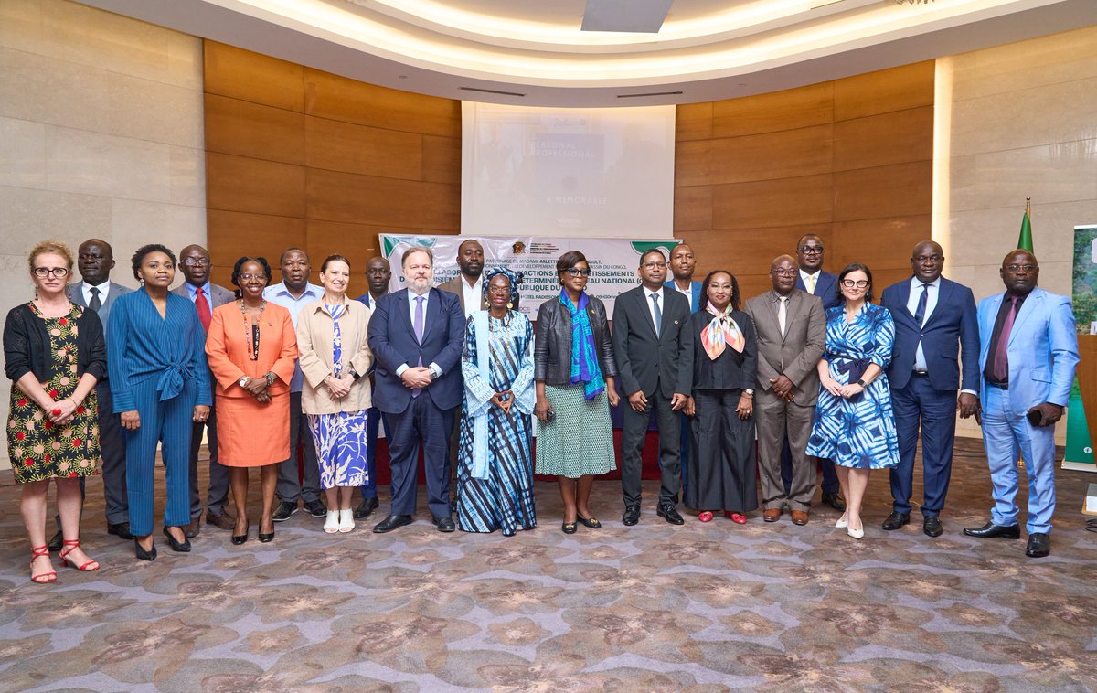 UNESCOBrazza's tweet photo. L’UNESCO avec les Agences des Nations Unies réaffirment leur engagement aux côtés du Congo 🌱 pour la #CDN3.0.
La #CCNUCC est un cadre de développement inclusif, intégrant jeunesse, personnes vulnérables et vivant avec handicap.
#Climat #UNESCO #NationsUnies https://t.co/tFZQyQURlr