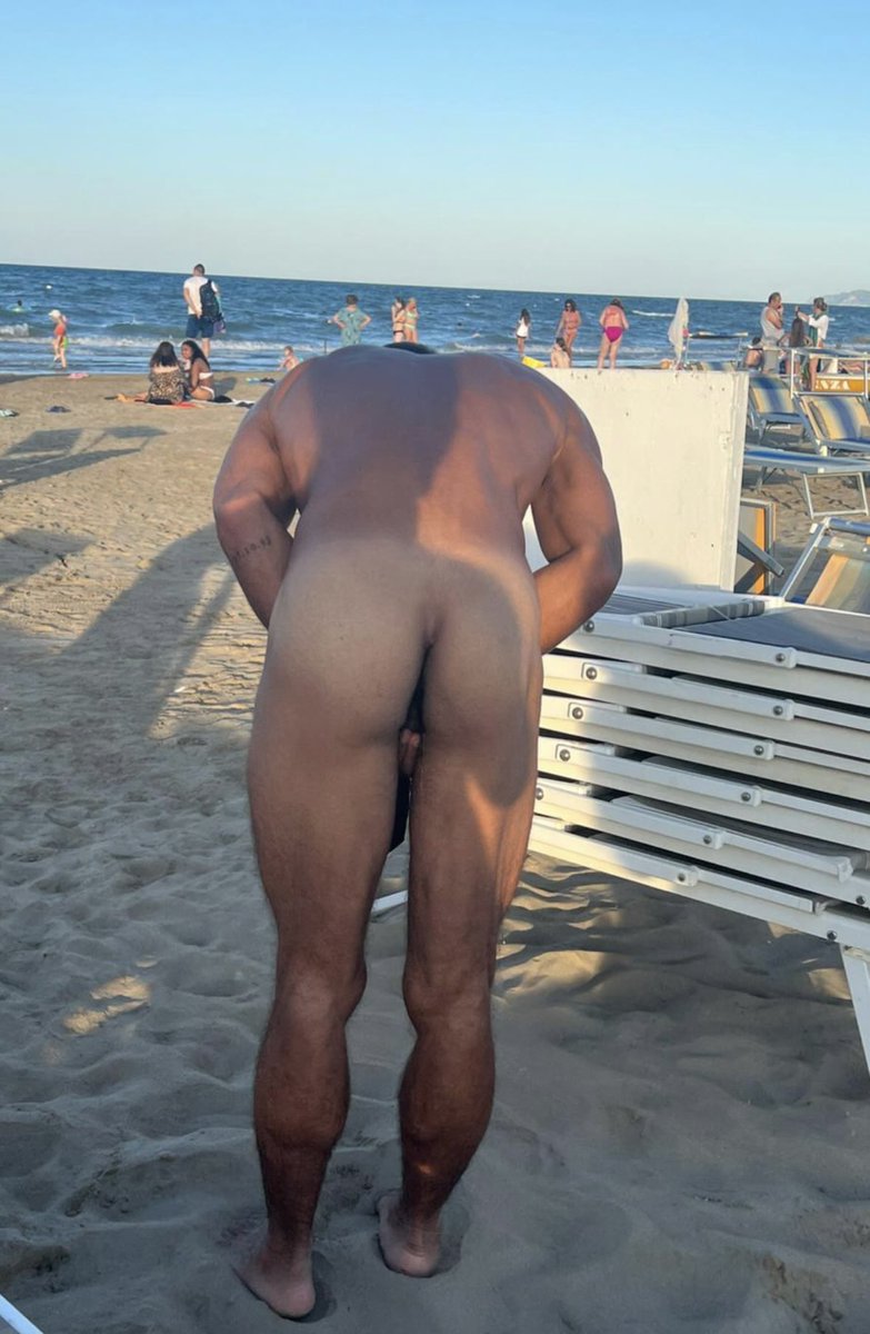 C_amati_ tweet media