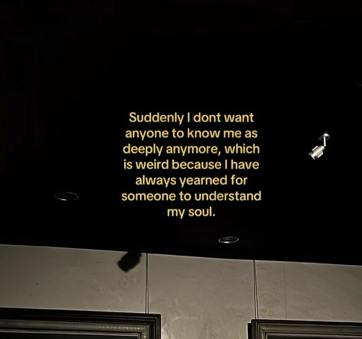 The woman (@tarmeim) on Twitter photo 