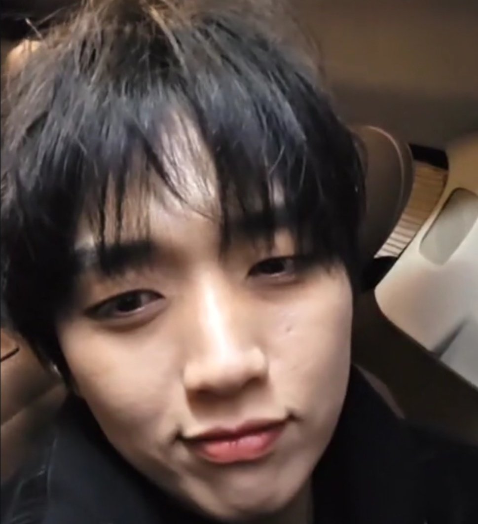 산들오빠 오늘도 수고했어요🌷
산들오빠가 제 힐링이에요🥰
알라뷰🧡🧡

#산들 #삼돌 #SANDEUL #B1A4