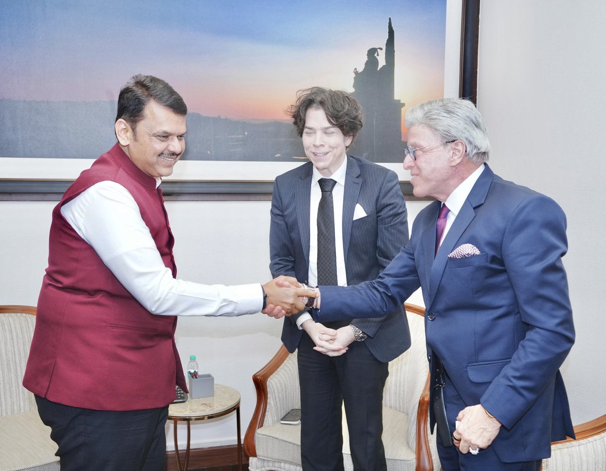 CMO Maharashtra tweet media