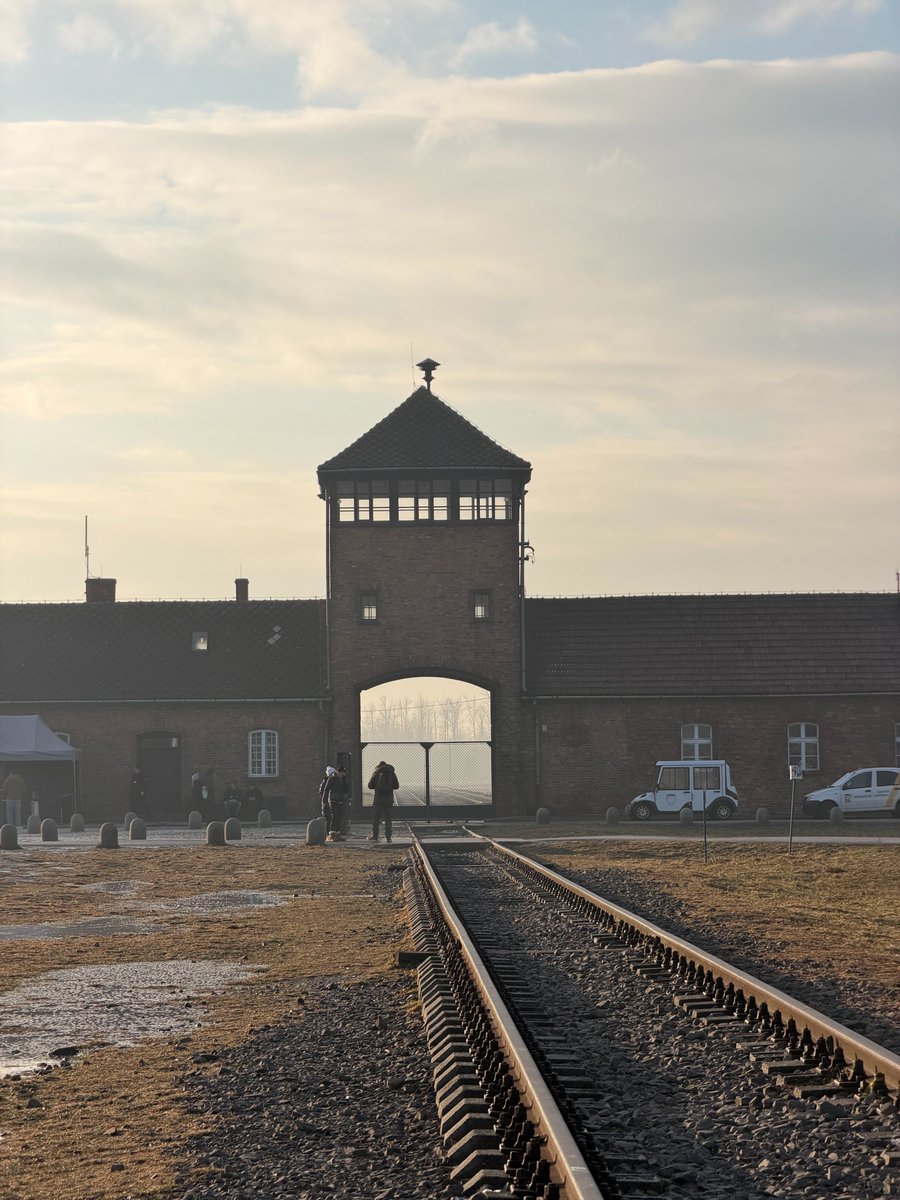 Colton Hills Community School tweet media