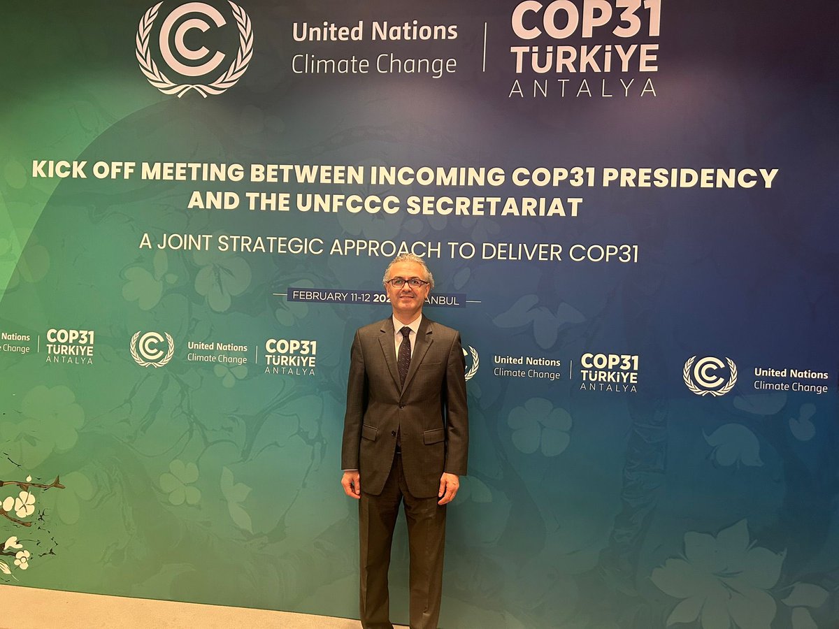 Ülkemizin evsahipliğinde 9-20 Kasım 2026 tarihlerinde Antalya’da düzenlenecek BM İklim Değişikliği Çerçeve Sözleşmesi 31. Taraflar Konferansı için Stratejik Başlangıç Toplantısı ilgili paydaşların katılımıyla 11-12 Şubat 2026 tarihlerinde İstanbul’da düzenlendi. 🇹🇷
