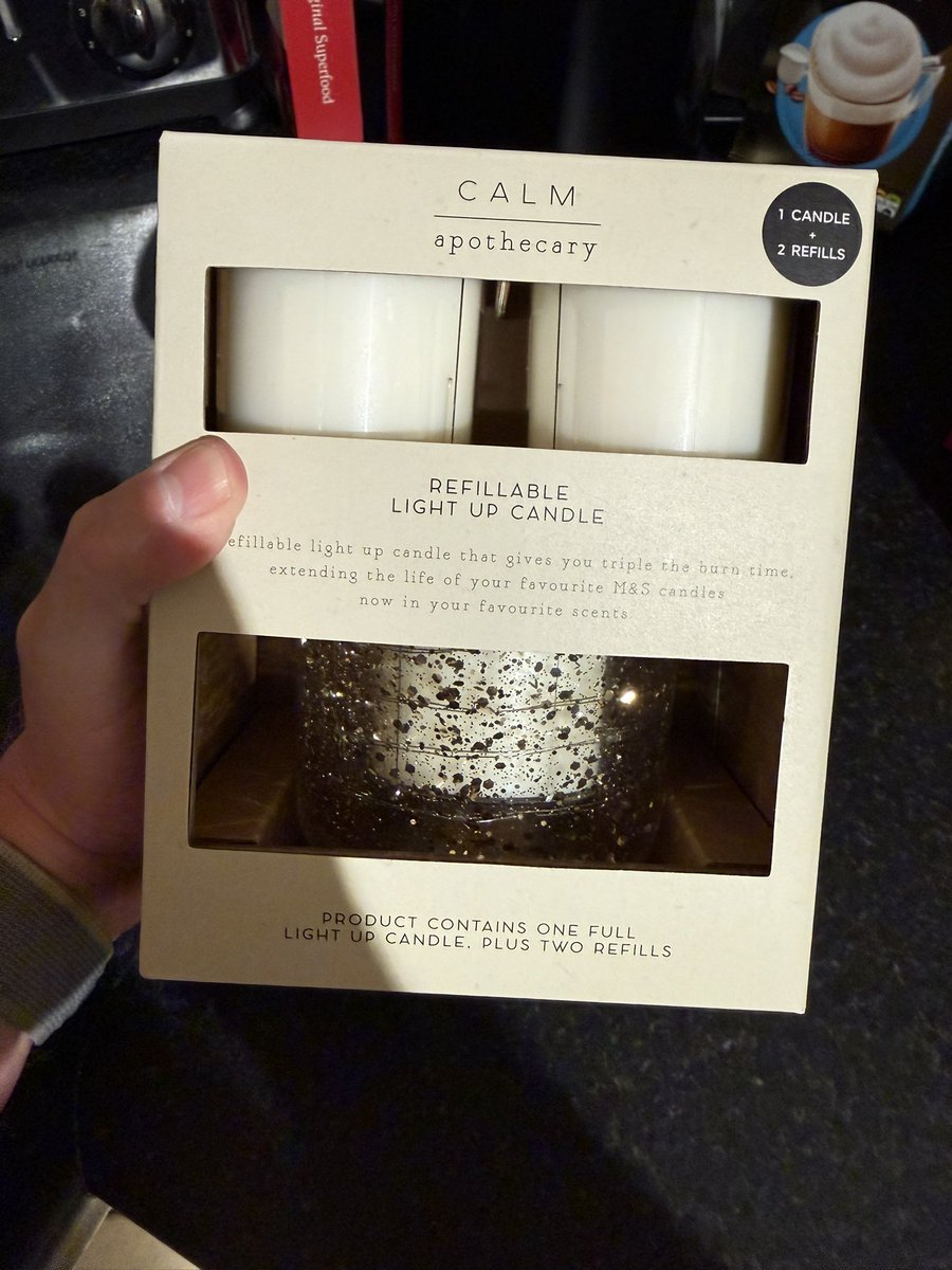 ONEIGHBOUR's tweet photo. @marksandspencer What are the chances of you guys selling just the refill candles for this set? 

Seems awfully wasteful to have to buy everything eat time the candles have ran out. https://t.co/sewtM0nIF0