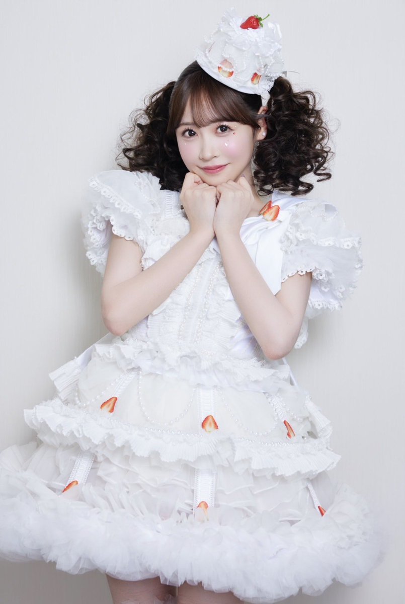 ←2025 2026→ #櫻井優衣 #FRUITSZIPPER