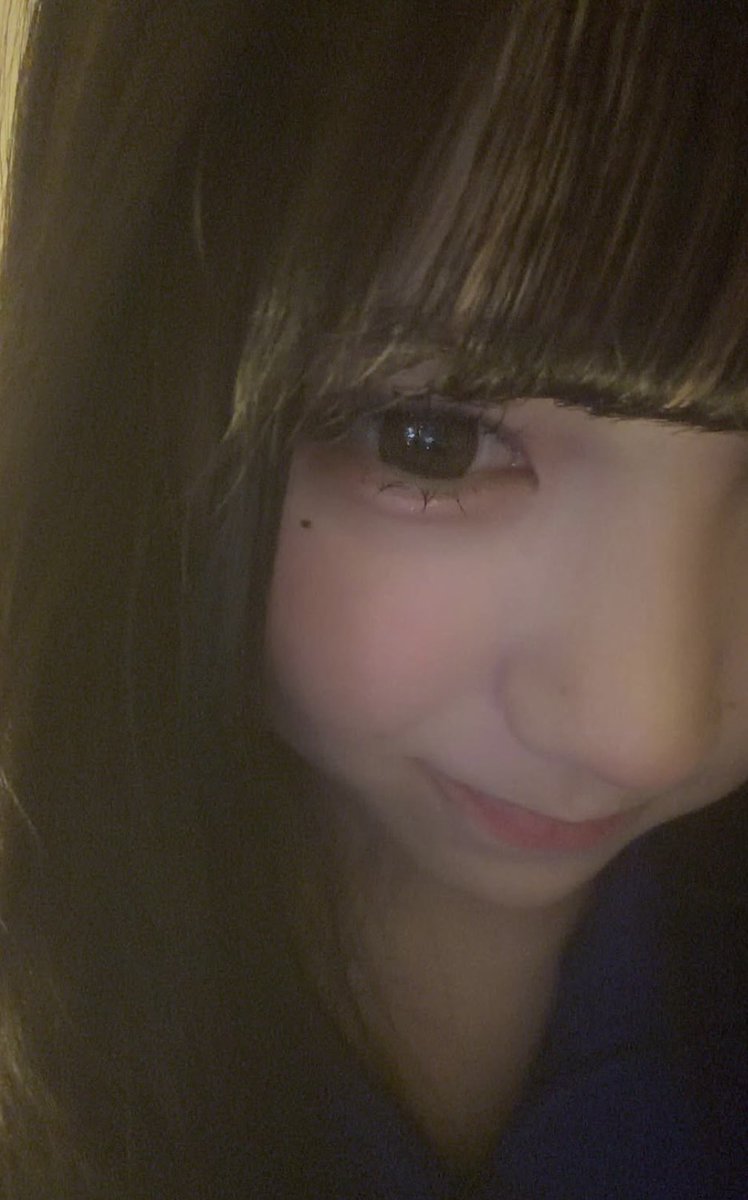 みお tweet media