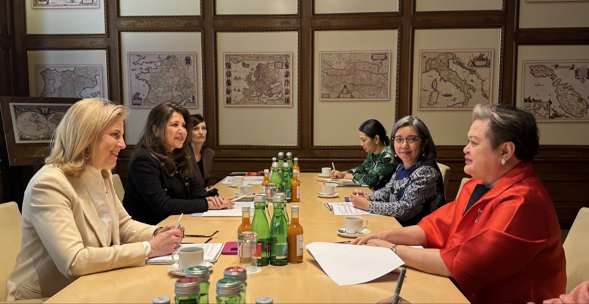 I thank Austrian 🇦🇹 Foreign Minister Beate Meinl-Reisinger <a href="/BMeinl/">Beate Meinl-Reisinger</a> for hosting me and the PH 🇵🇭 delegation in Vienna. We had a very productive discussion on many important issues including expanding bilateral trade and investment, increasing high-level visits, and strengthening