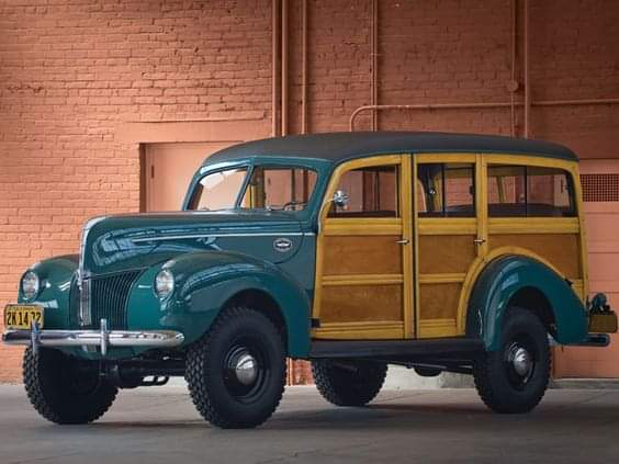 lippyent's tweet image. 1940 Marmon-Herrington #Ford #4x4 Woodie Wagon ! 
Throwback Thursday!! ⏰️ 🖤 🔥!!