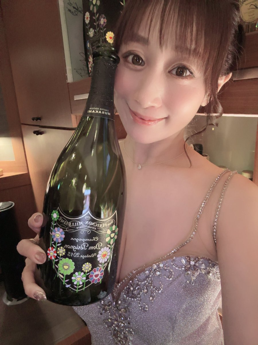 Yu Kawakami (Shizuku Morino)