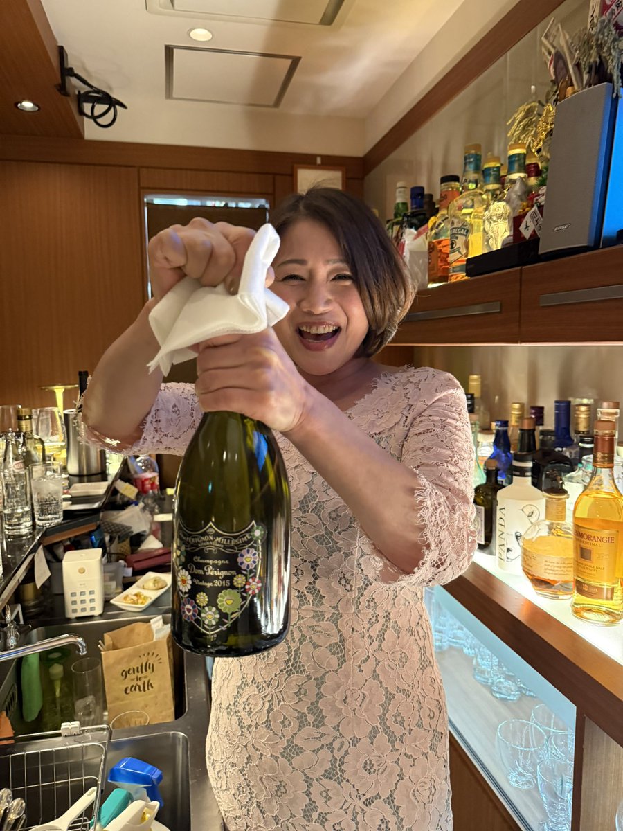 Yu Kawakami (Shizuku Morino)